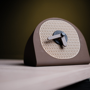 Modern Minimalist Desk Clock - Image 6
