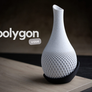 Polygon Vase - Image 1
